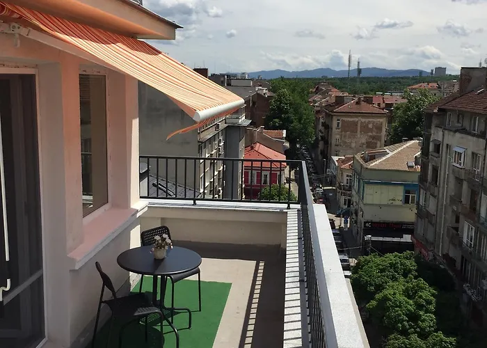 Rooftop Oscar Rooms