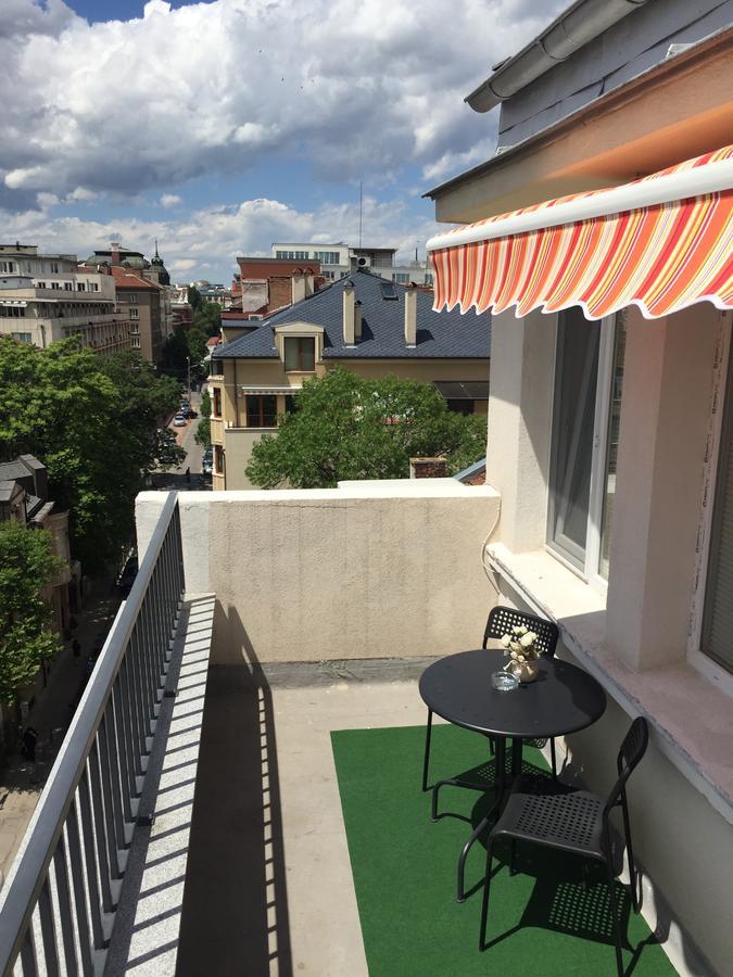 Rooftop Oscar Guest house